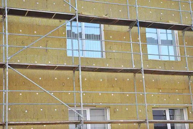 警惕！外墻保溫為何容易 “引火燒身”<strong></p>
<p>外墻保溫
</strong>，這些消防安全知識要知道:外墻保溫
